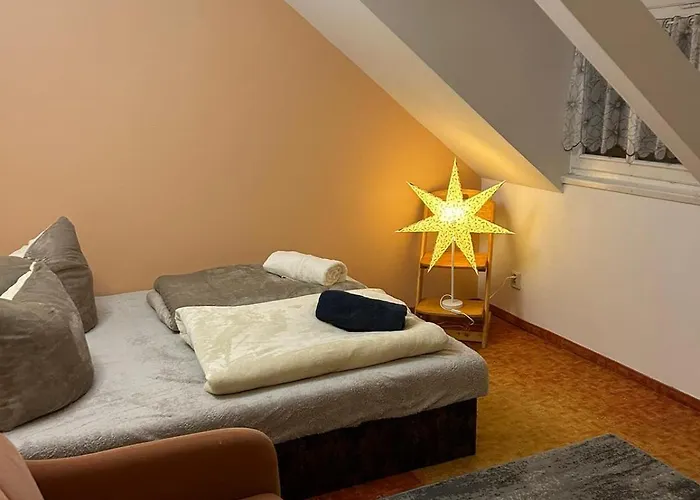 Apartament Prazdninovy V Podkrovi